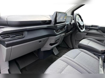 Used Ford Transit Custom 2024 for sale - 78596989: Photo