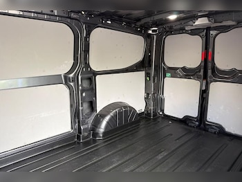 Used Ford Transit Custom 2024 for sale - 78596989: Photo