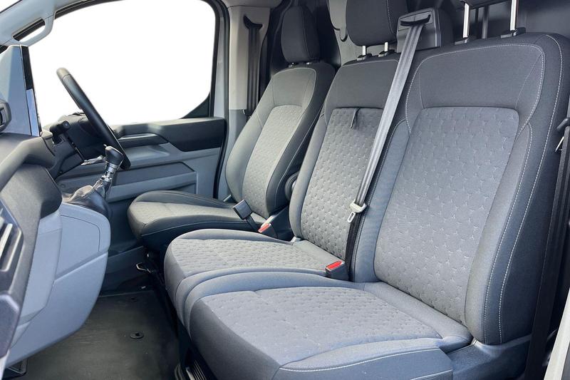 Used Ford Transit Custom 2025 for sale - 77785465: Photo 3