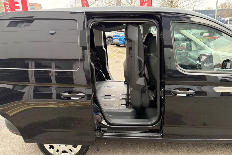 Used Ford Transit Connect 2025 for sale - 77339945: Photo 15