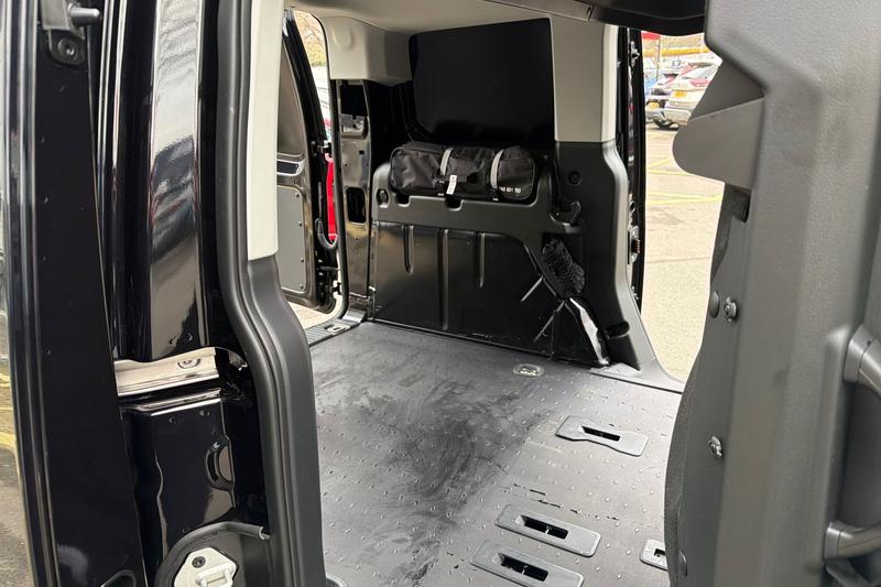 Used Ford Transit Connect 2025 for sale - 77339945: Photo 16