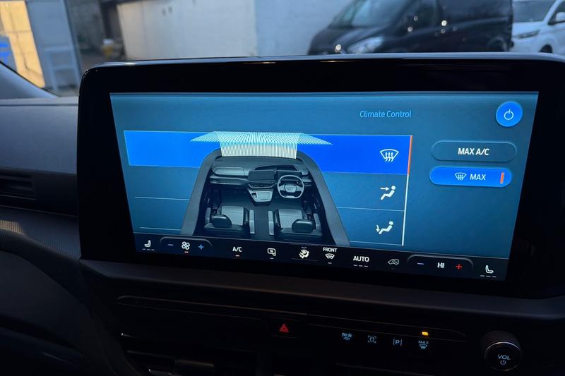 Used Ford Transit Custom 2025 for sale - 77339946: Photo 33