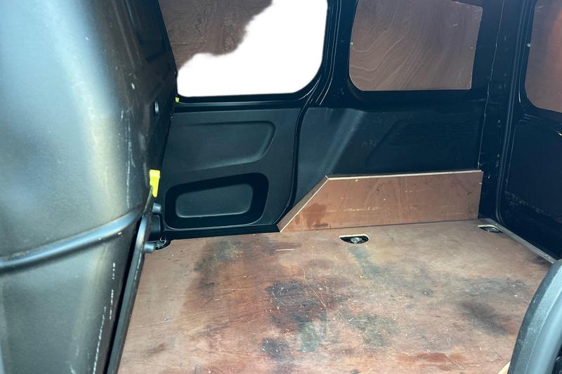 Used Peugeot Partner 2021 for sale - 78021240: Photo 11