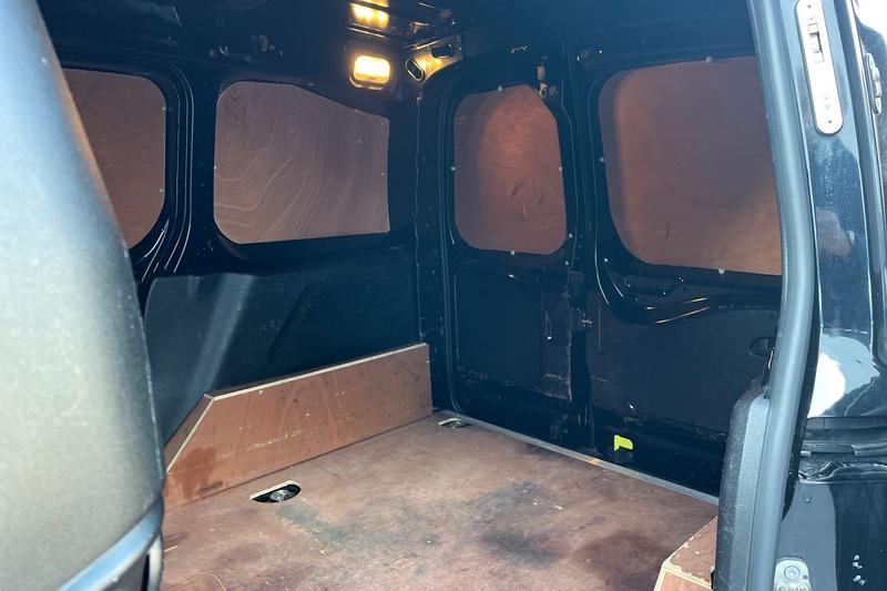 Used Peugeot Partner 2021 for sale - 78021240: Photo 4