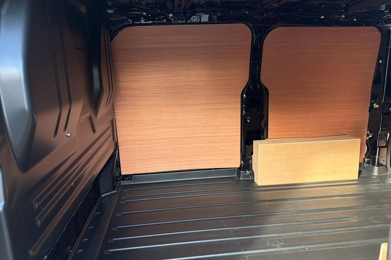 Used Ford Transit Custom 2025 for sale - 76355570: Photo 11