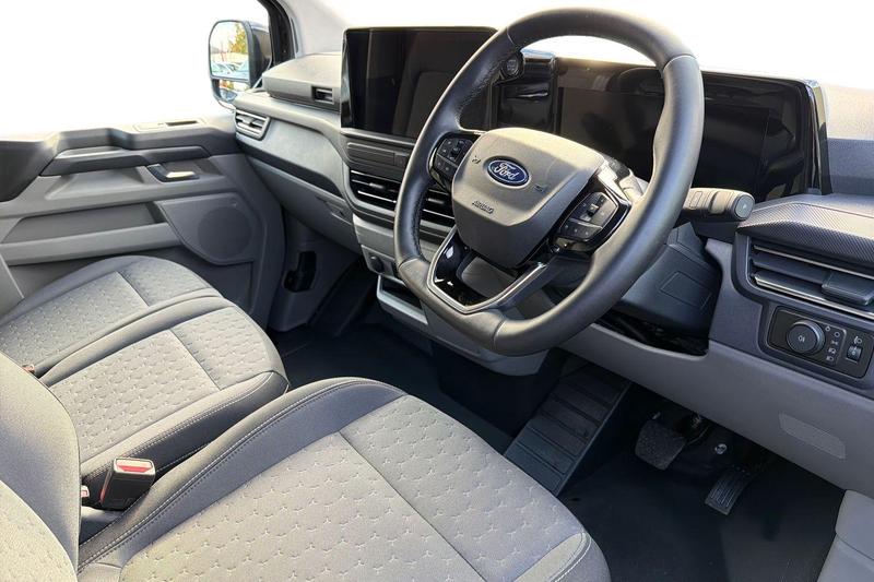 Used Ford Transit Custom 2025 for sale - 76355570: Photo 14