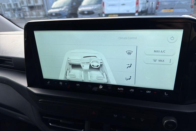 Used Ford Transit Custom 2025 for sale - 76355570: Photo 24