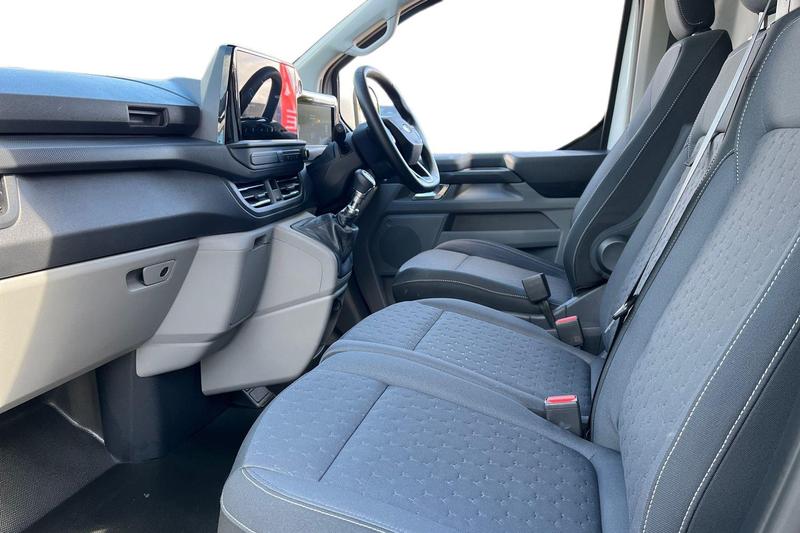 Used Ford Transit Custom 2025 for sale - 76184421: Photo 4