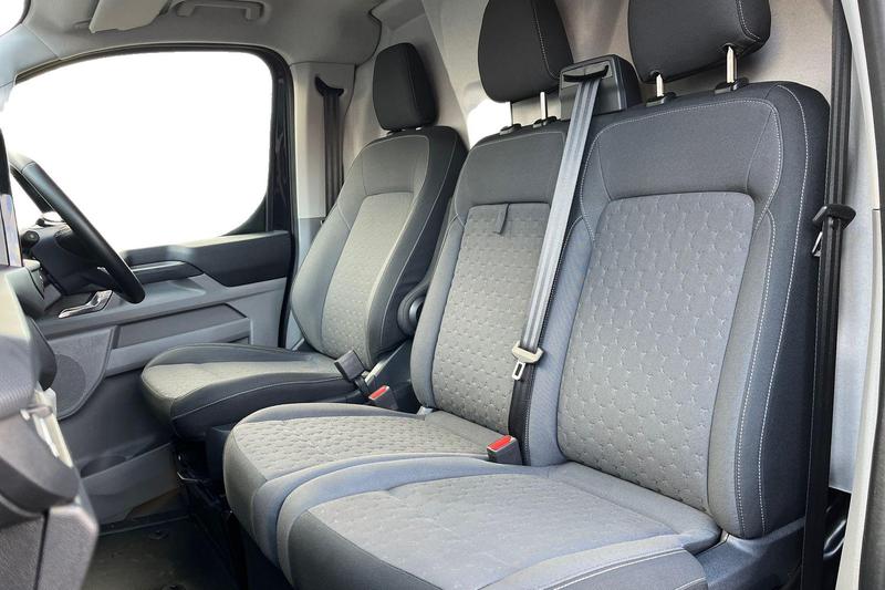 Used Ford Transit Custom 2025 for sale - 76918303: Photo 11