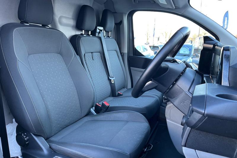 Used Ford Transit Custom 2024 for sale - 77462468: Photo 15