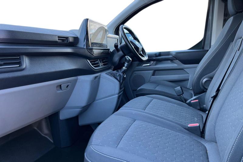 Used Ford Transit Custom 2024 for sale - 77462468: Photo 3