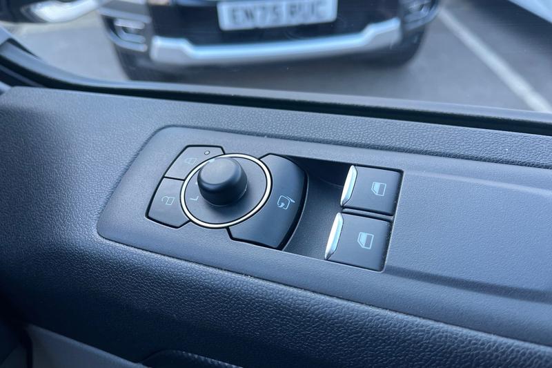 Used Ford Transit Custom 2024 for sale - 77834307: Photo 19