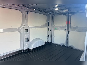 Used Ford Transit Custom 2024 for sale - 77834307: Photo