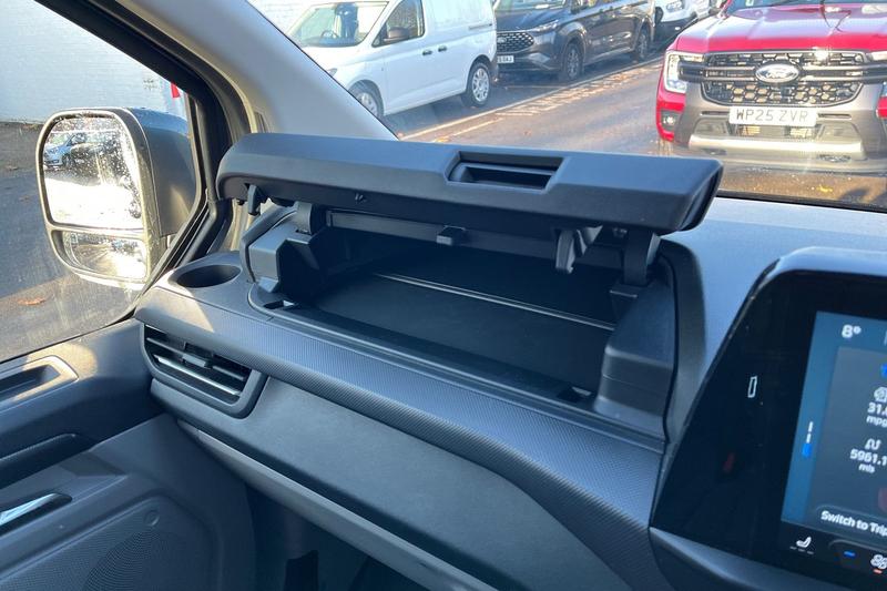 Used Ford Transit Custom 2024 for sale - 76819113: Photo 29