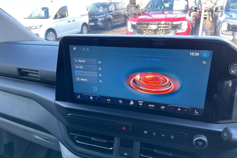 Used Ford Transit Custom 2024 for sale - 76819113: Photo 38