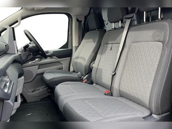 Used Ford Transit Custom 2025 for sale - 77582040: Photo