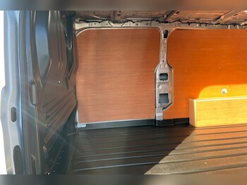 Used Ford Transit Custom 2025 for sale - 77691579: Photo