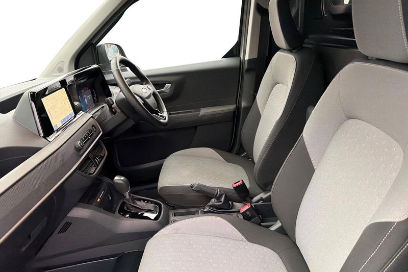 Used Ford Transit Courier 2024 for sale - 77198850: Photo 10