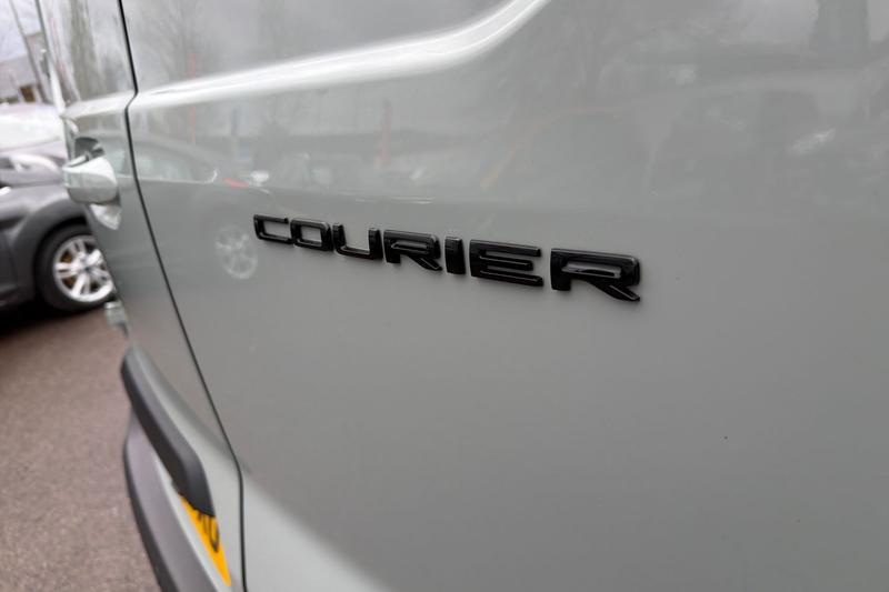 Used Ford Transit Courier 2024 for sale - 77198850: Photo 20