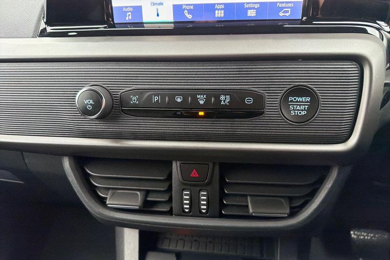 Used Ford Transit Courier 2024 for sale - 77198850: Photo 34