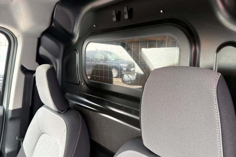 Used Ford Transit Courier 2024 for sale - 77198850: Photo 40