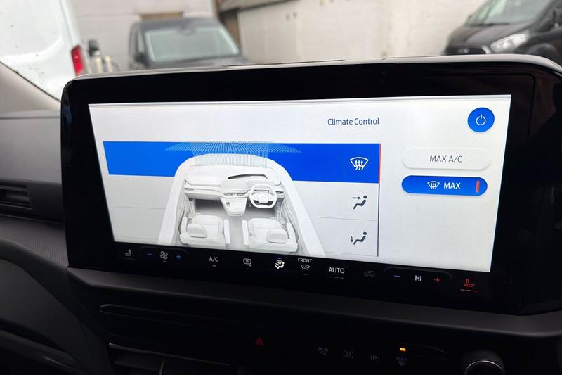 Used Ford Transit Custom 2024 for sale - 77248686: Photo 32