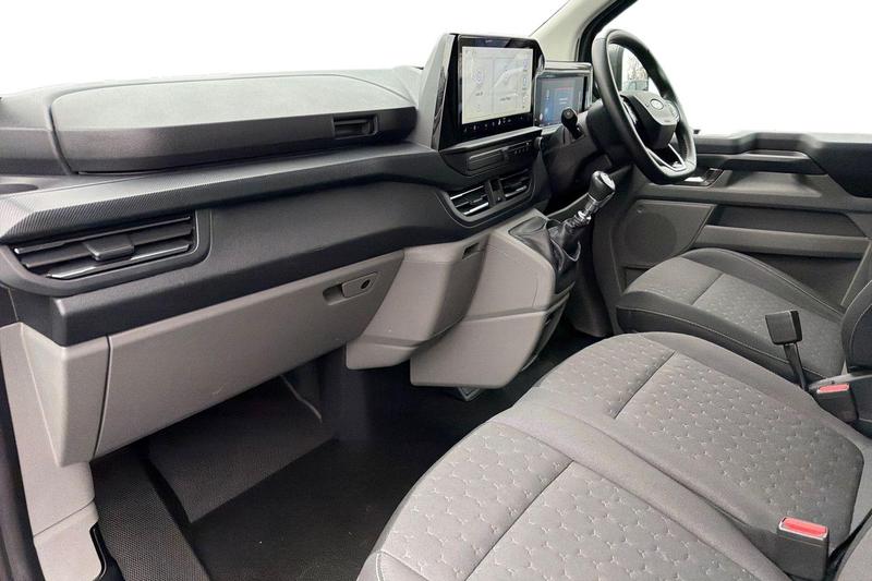 Used Ford Transit Custom 2024 for sale - 77248686: Photo 4