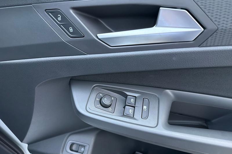 Used Ford Transit Connect 2025 for sale - 76355579: Photo 19