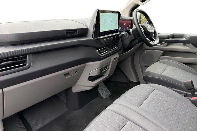 Used Ford Transit Custom 2025 for sale - 76327748: Photo 4