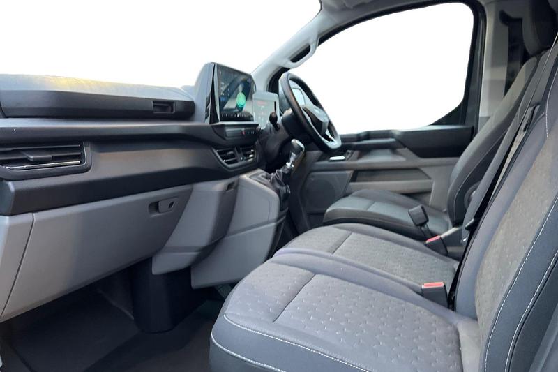 Used Ford Transit Custom 2025 for sale - 76776797: Photo 4