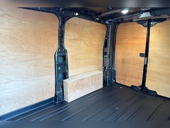 Used Ford Transit Custom 2024 for sale - 78255522: Photo