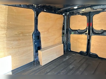 Used Ford E-Transit 2024 for sale - 76114635: Photo