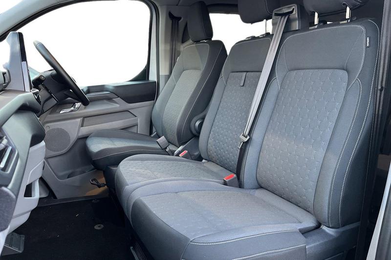 Used Ford Tourneo Custom 2025 for sale - 76908697: Photo 11