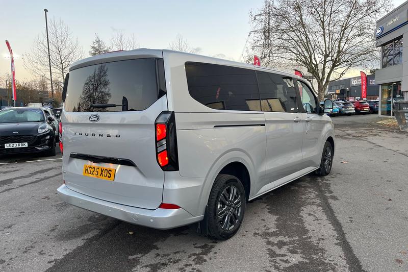 Used Ford Tourneo Custom 2025 for sale - 76908697: Photo 37
