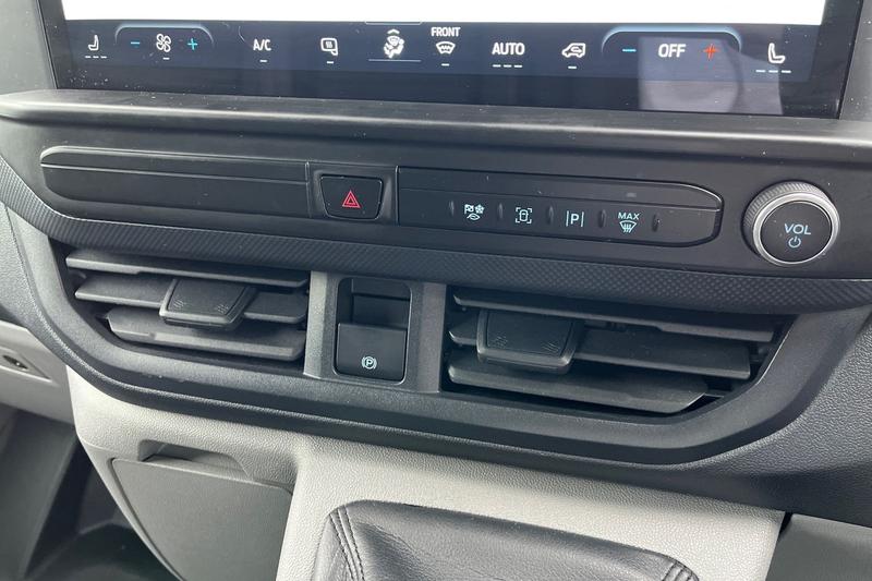 Used Ford Transit Custom 2025 for sale - 77462580: Photo 33