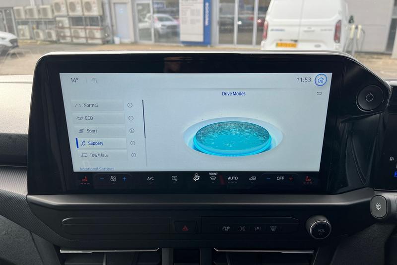 Used Ford Transit Custom 2025 for sale - 77819708: Photo 28