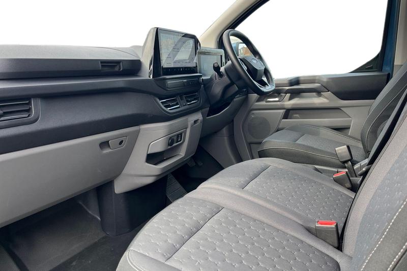 Used Ford Transit Custom 2025 for sale - 77819708: Photo 3