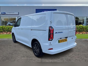 Used Ford Transit Custom 2025 for sale - 78671205: Photo