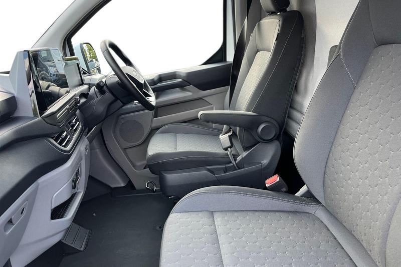 Used Ford E-Transit 2025 for sale - 76908682: Photo 10