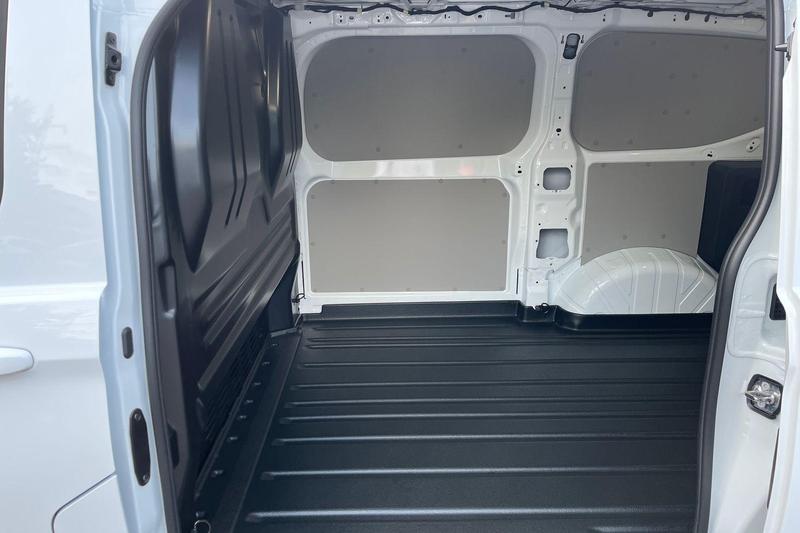 Used Ford E-Transit 2025 for sale - 76908682: Photo 11