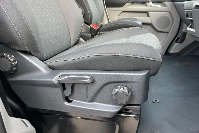 Used Ford E-Transit 2025 for sale - 76908682: Photo 17