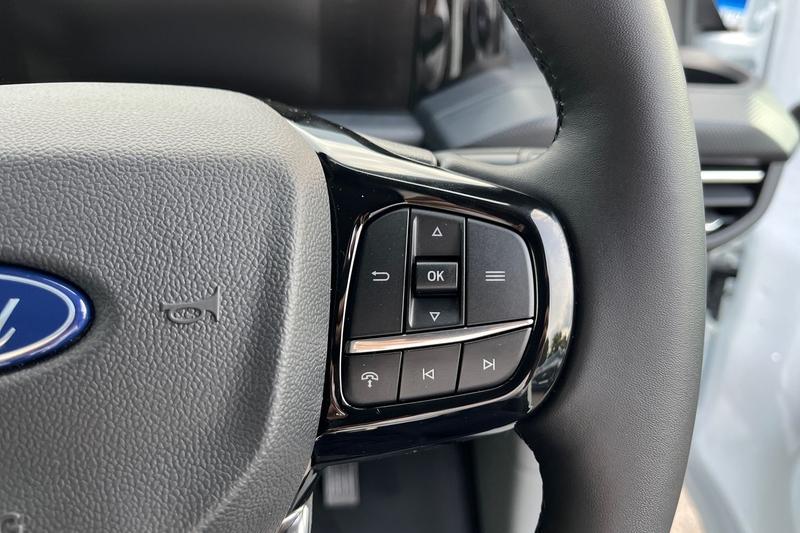 Used Ford E-Transit 2025 for sale - 76908682: Photo 23