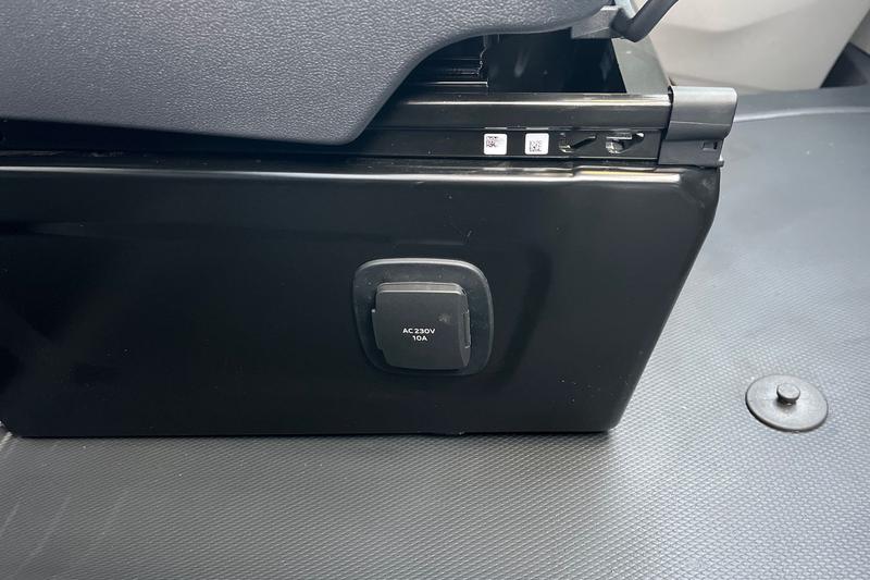 Used Ford E-Transit 2025 for sale - 76908682: Photo 33