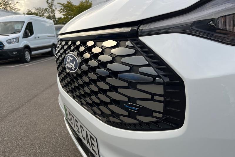 Used Ford E-Transit 2025 for sale - 76908682: Photo 36