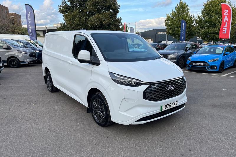 Used Ford E-Transit 2025 for sale - 76908682: Photo 37