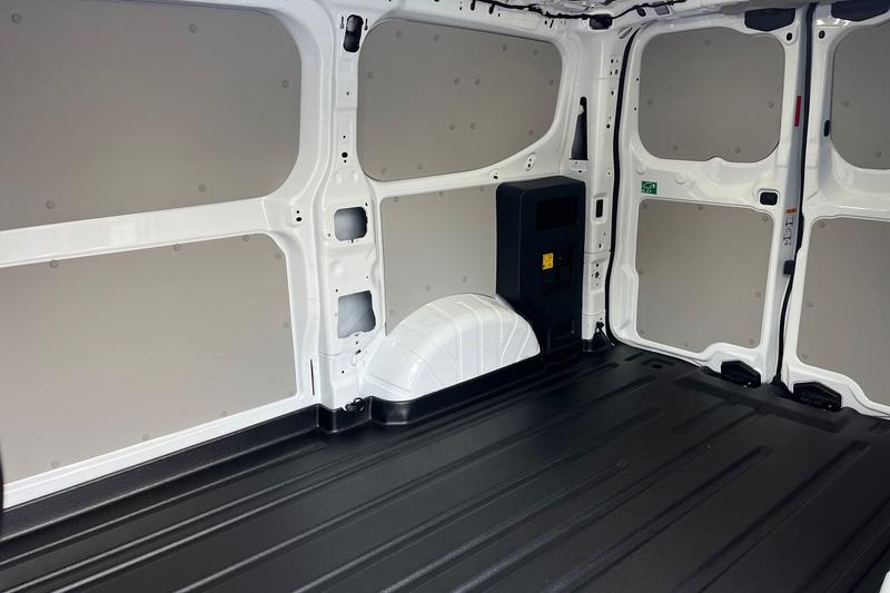 Used Ford E-Transit 2025 for sale - 76908682: Photo 5