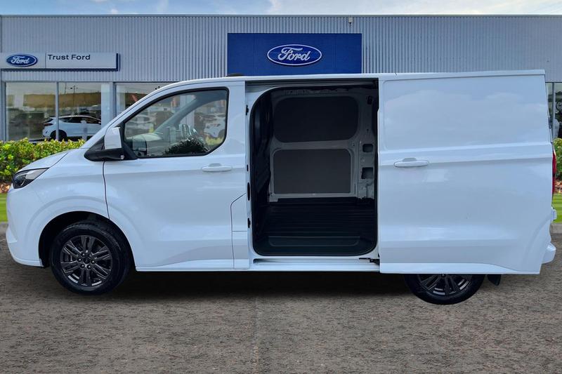 Used Ford E-Transit 2025 for sale - 76908682: Photo 6