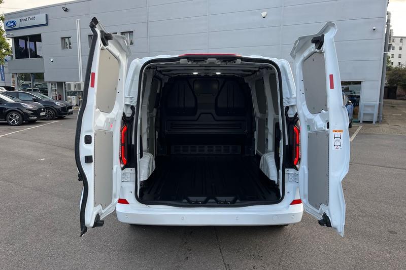 Used Ford E-Transit 2025 for sale - 76908682: Photo 7