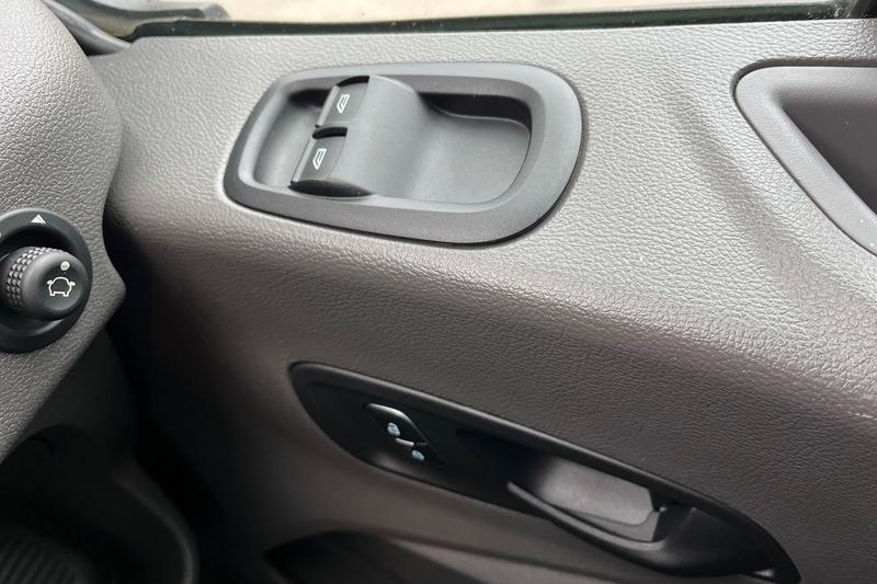 Used Ford Transit 2023 for sale - 76508226: Photo 19