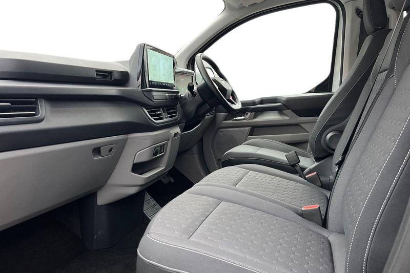 Used Ford Transit Custom 2025 for sale - 76539457: Photo 4